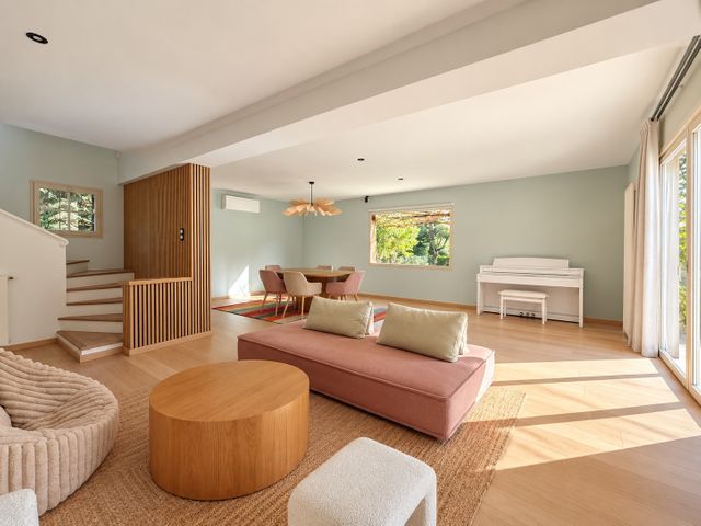 Maison &agrave; louer - 6 pi&egrave;ces - 175,10 m2 - Roquefort Les Pins - 06 - PROVENCE-ALPES-COTE-D-AZUR