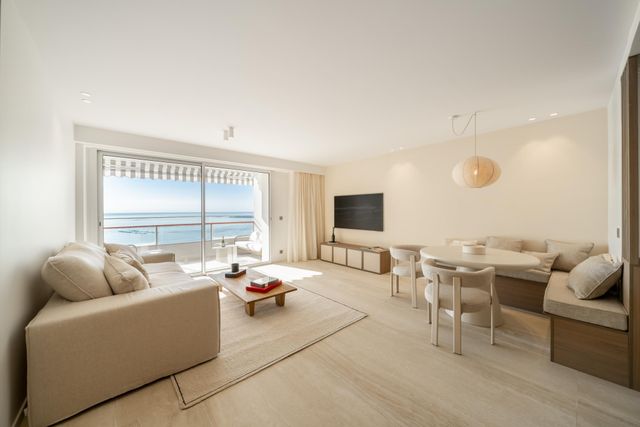 Appartement F3 &agrave; vendre - 3 pi&egrave;ces - 83,65 m2 - Cannes - 06 - PROVENCE-ALPES-COTE-D-AZUR