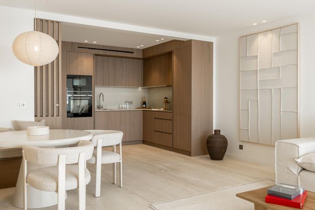 Appartement F3 &agrave; vendre - 3 pi&egrave;ces - 83,65 m2 - Cannes - 06 - PROVENCE-ALPES-COTE-D-AZUR