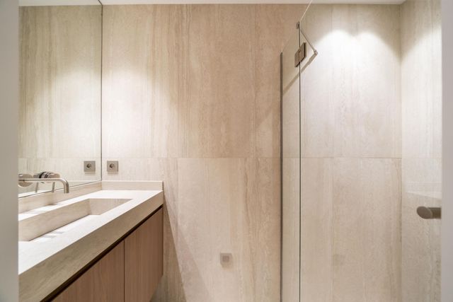 Appartement F3 &agrave; vendre - 3 pi&egrave;ces - 83,65 m2 - Cannes - 06 - PROVENCE-ALPES-COTE-D-AZUR