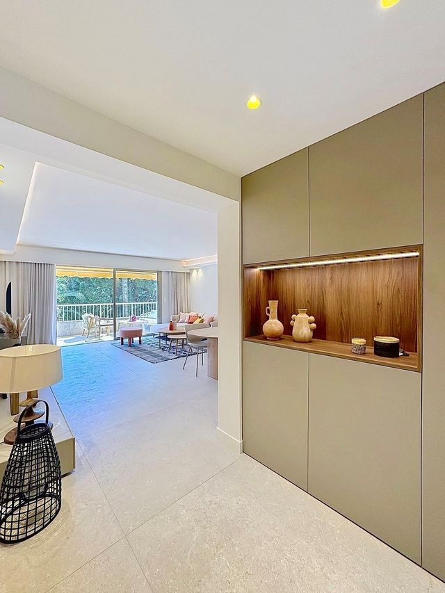 Appartement F3 &agrave; vendre - 3 pi&egrave;ces - 98,18 m2 - Cannes - 06 - PROVENCE-ALPES-COTE-D-AZUR