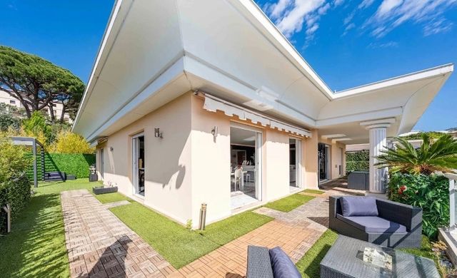 Appartement F4 &agrave; vendre - 4 pi&egrave;ces - 163 m2 - Cannes - 06 - PROVENCE-ALPES-COTE-D-AZUR