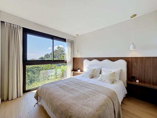 Appartement F3 &agrave; vendre - 3 pi&egrave;ces - 83,60 m2 - Vallauris - 06 - PROVENCE-ALPES-COTE-D-AZUR