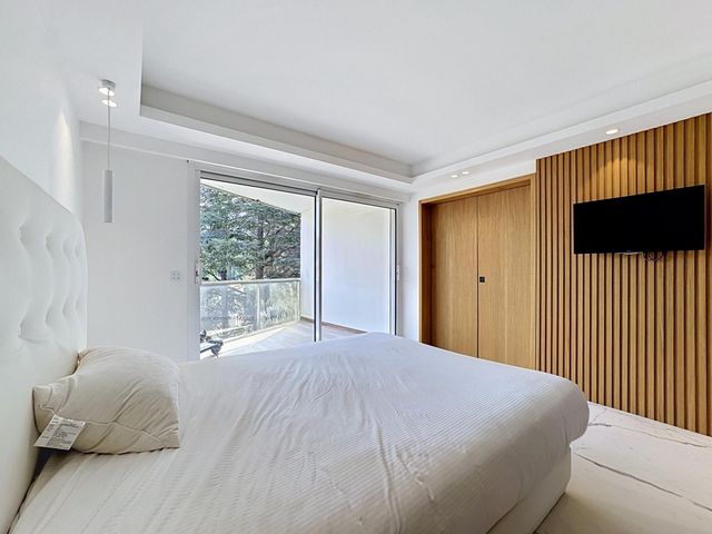 Appartement F6 &agrave; vendre - 6 pi&egrave;ces - 175,27 m2 - Cannes - 06 - PROVENCE-ALPES-COTE-D-AZUR
