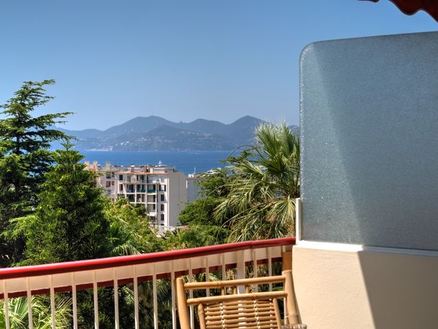 Appartement F3 &agrave; vendre - 3 pi&egrave;ces - 55,40 m2 - Cannes - 06 - PROVENCE-ALPES-COTE-D-AZUR