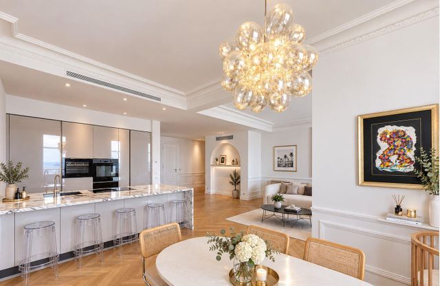 Appartement F5 &agrave; vendre - 5 pi&egrave;ces - 170 m2 - Cannes - 06 - PROVENCE-ALPES-COTE-D-AZUR