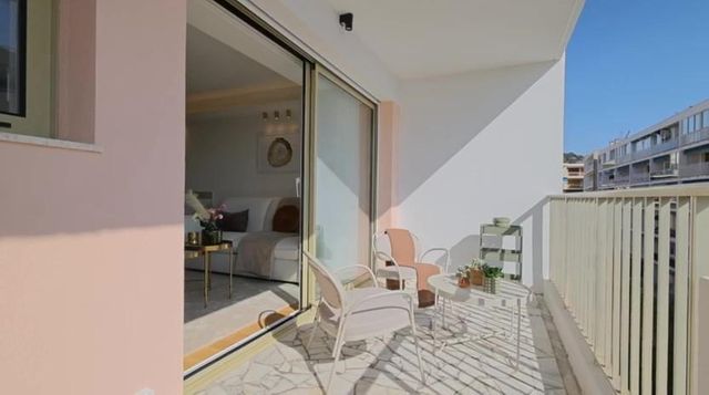 Appartement F1 &agrave; vendre - 1 pi&egrave;ce - 25,14 m2 - Cannes - 06 - PROVENCE-ALPES-COTE-D-AZUR