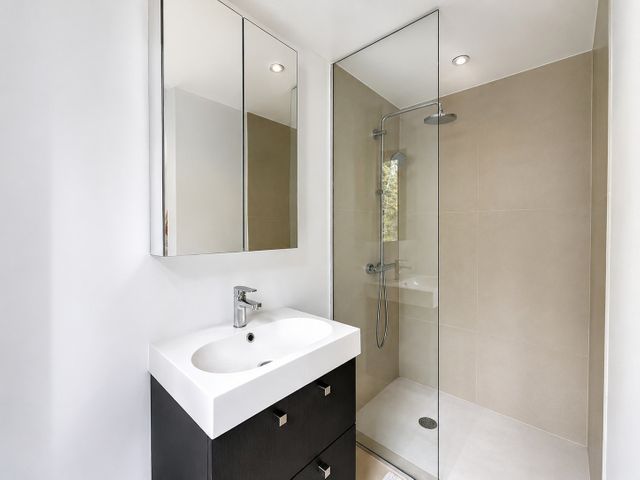 Maison &agrave; louer - 5 pi&egrave;ces - 170 m2 - Mougins - 06 - PROVENCE-ALPES-COTE-D-AZUR
