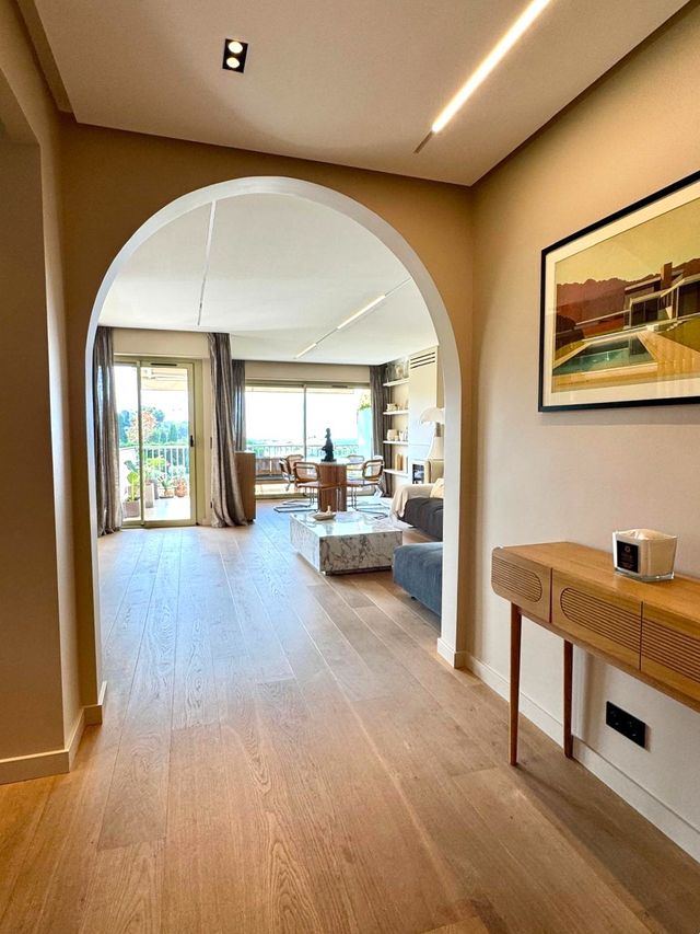 Appartement F4 &agrave; vendre - 4 pi&egrave;ces - 105 m2 - Le Cannet - 06 - PROVENCE-ALPES-COTE-D-AZUR