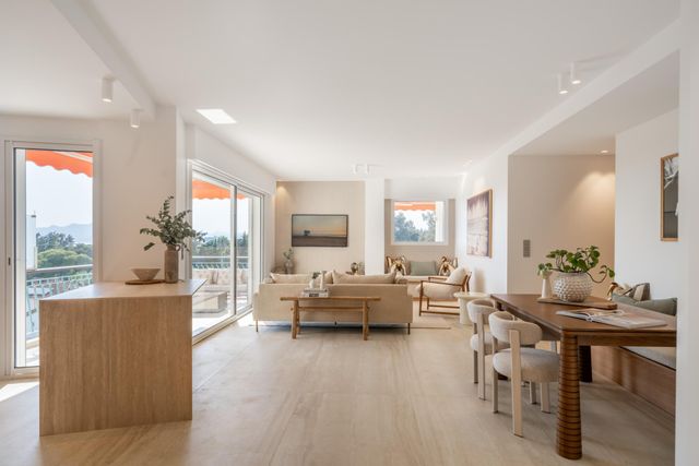 Appartement F3 &agrave; vendre - 3 pi&egrave;ces - 98 m2 - Cannes - 06 - PROVENCE-ALPES-COTE-D-AZUR