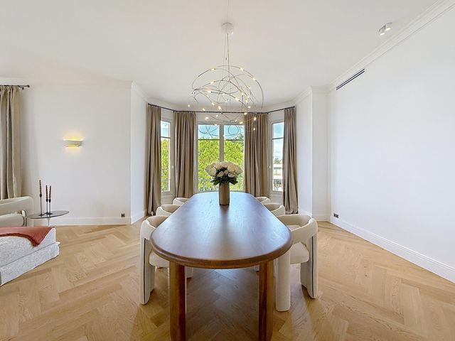 Appartement F4 &agrave; vendre - 4 pi&egrave;ces - 196,75 m2 - Cannes - 06 - PROVENCE-ALPES-COTE-D-AZUR