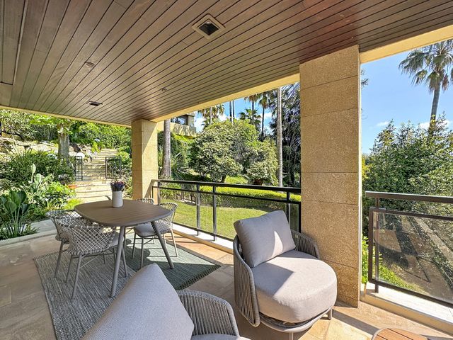Appartement F3 &agrave; vendre - 3 pi&egrave;ces - 83,60 m2 - Vallauris - 06 - PROVENCE-ALPES-COTE-D-AZUR