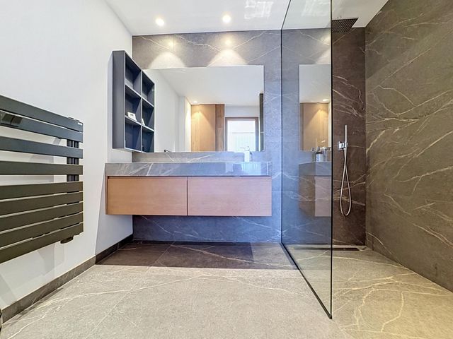 Appartement F4 &agrave; vendre - 4 pi&egrave;ces - 106,37 m2 - Cannes - 06 - PROVENCE-ALPES-COTE-D-AZUR