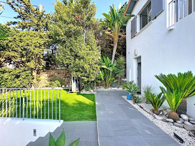 Maison &agrave; vendre - 5 pi&egrave;ces - 176 m2 - Cannes - 06 - PROVENCE-ALPES-COTE-D-AZUR