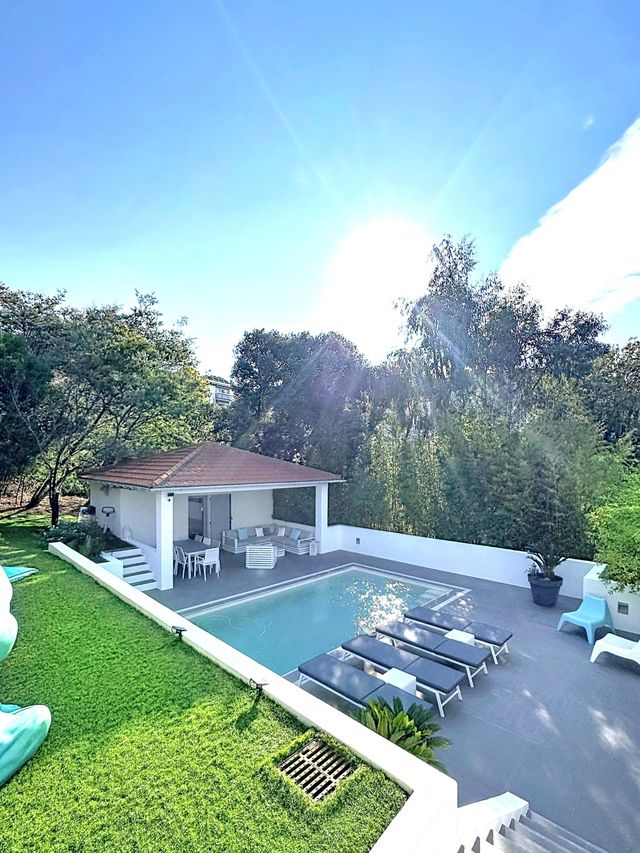 Maison &agrave; vendre - 5 pi&egrave;ces - 176 m2 - Cannes - 06 - PROVENCE-ALPES-COTE-D-AZUR