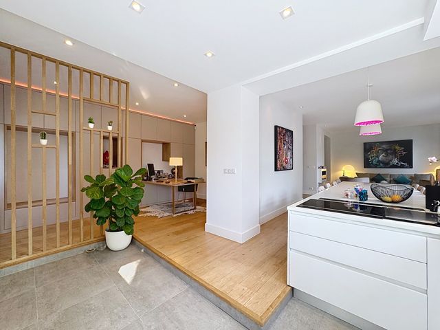 Maison &agrave; vendre - 5 pi&egrave;ces - 176 m2 - Cannes - 06 - PROVENCE-ALPES-COTE-D-AZUR