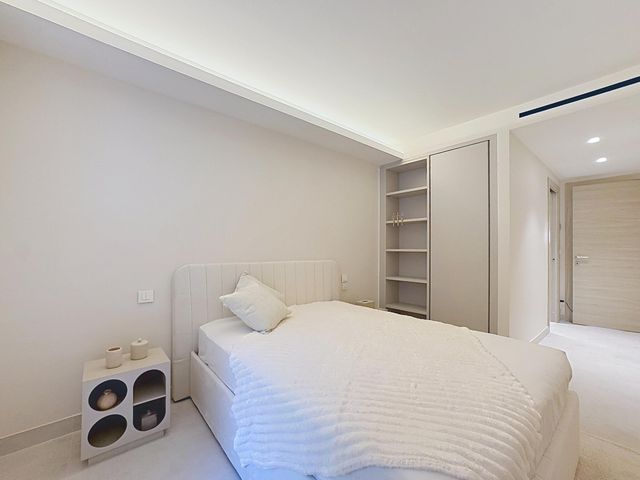 Appartement F3 &agrave; vendre - 3 pi&egrave;ces - 110 m2 - Cannes - 06 - PROVENCE-ALPES-COTE-D-AZUR