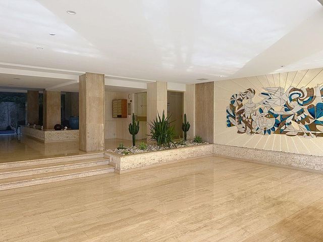Appartement F4 &agrave; vendre - 4 pi&egrave;ces - 112 m2 - Cannes - 06 - PROVENCE-ALPES-COTE-D-AZUR