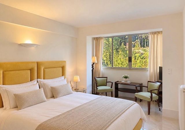 Appartement F4 &agrave; vendre - 4 pi&egrave;ces - 112 m2 - Cannes - 06 - PROVENCE-ALPES-COTE-D-AZUR