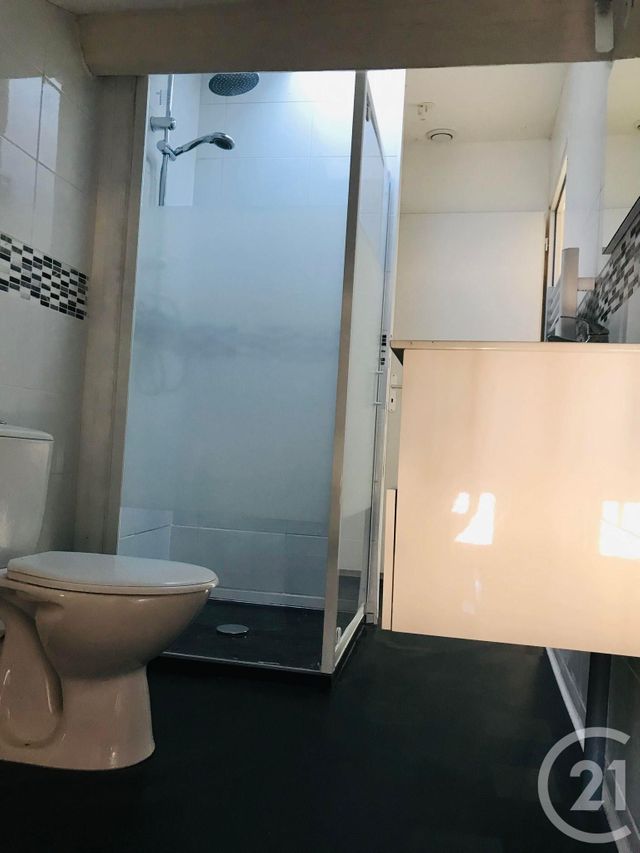 Appartement T4 à vendre - 4 pièces - 74,41 m2 - Coutras - 33 - AQUITAINE