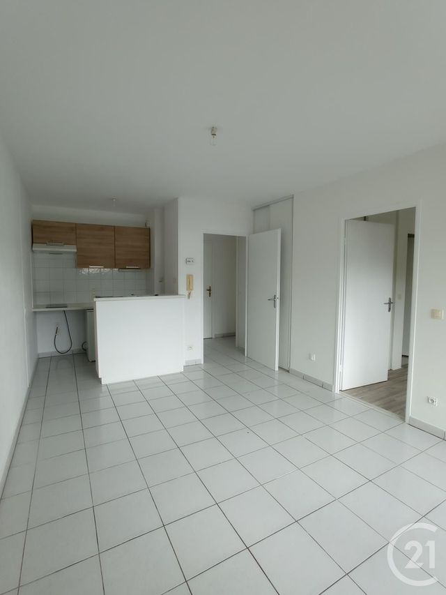 Appartement T2 à louer - 2 pièces - 33,95 m2 - Coutras - 33 - AQUITAINE