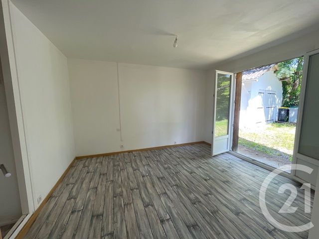 Maison &agrave; vendre - 3 pi&egrave;ces - 59,80 m2 - Guitres - 33 - AQUITAINE