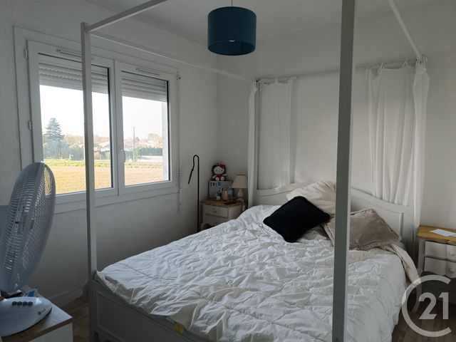 Maison à vendre - 4 pièces - 74,08 m2 - St Medard De Guizieres - 33 - AQUITAINE