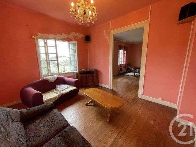 Maison à vendre - 4 pièces - 116,68 m2 - Montguyon - 17 - POITOU-CHARENTES