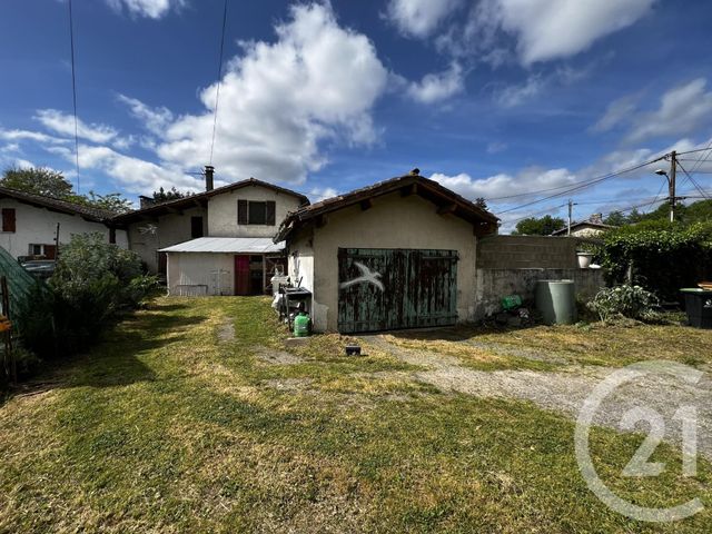 Maison à vendre - 4 pièces - 174 m2 - Coutras - 33 - AQUITAINE