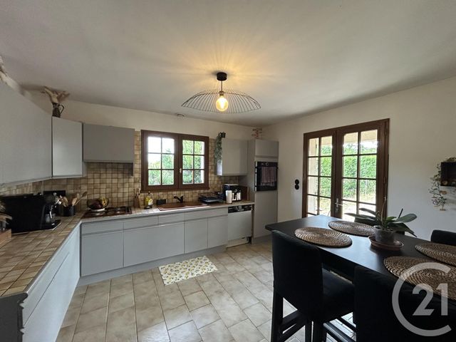 Maison &agrave; vendre - 6 pi&egrave;ces - 205,04 m2 - Les Eglisottes Et Chalaures - 33 - AQUITAINE