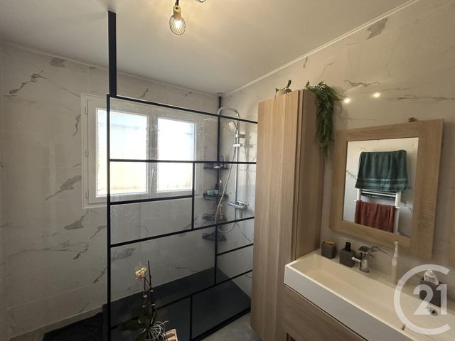 Maison &agrave; vendre - 6 pi&egrave;ces - 205,04 m2 - Les Eglisottes Et Chalaures - 33 - AQUITAINE