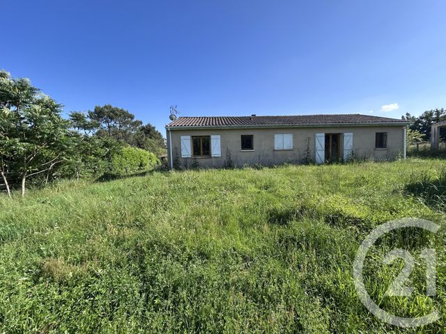 Maison à vendre - 4 pièces - 88,37 m2 - Cercoux - 17 - POITOU-CHARENTES