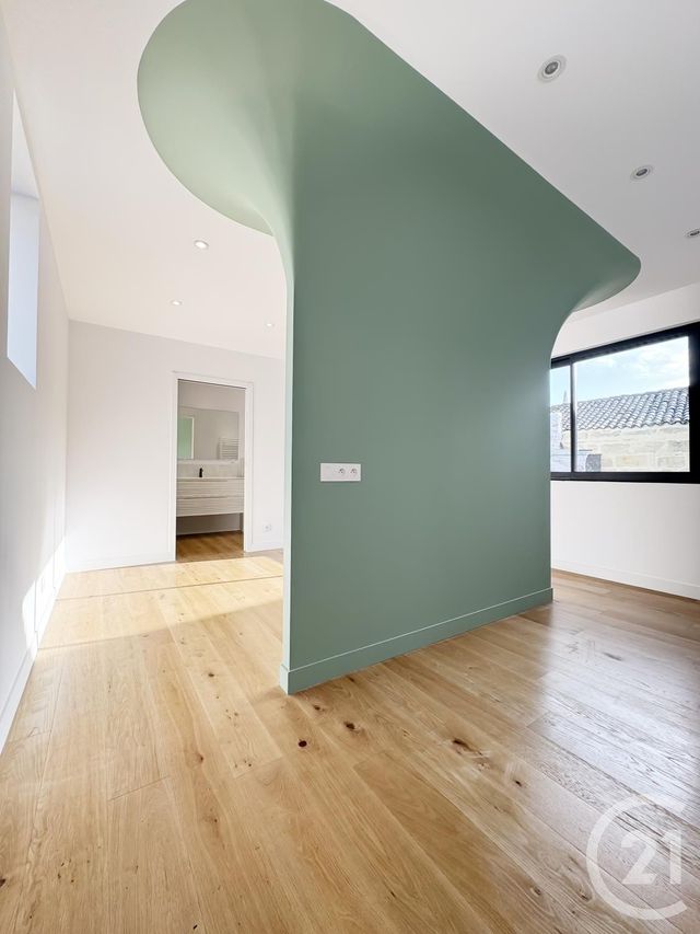 Maison à vendre - 5 pièces - 120,70 m2 - Puisseguin - 33 - AQUITAINE