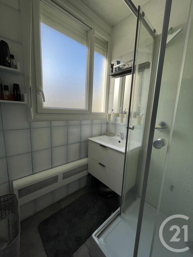 Appartement F3 à vendre - 3 pièces - 51,40 m2 - Merignac - 33 - AQUITAINE