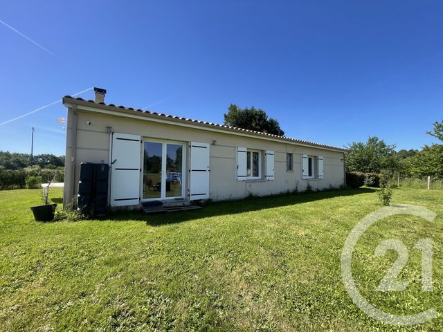 Maison &agrave; vendre - 5 pi&egrave;ces - 106,44 m2 - Clerac - 17 - POITOU-CHARENTES