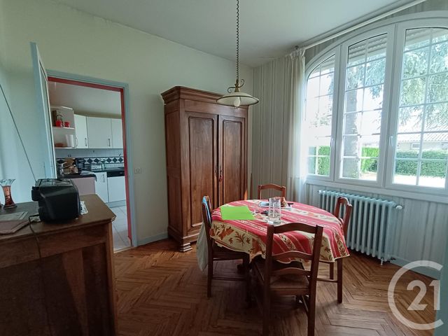 Maison &agrave; vendre - 6 pi&egrave;ces - 159,67 m2 - St Seurin Sur L Isle - 33 - AQUITAINE