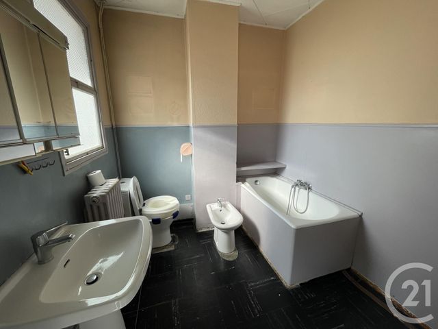 Maison à vendre - 6 pièces - 123,09 m2 - Guitres - 33 - AQUITAINE