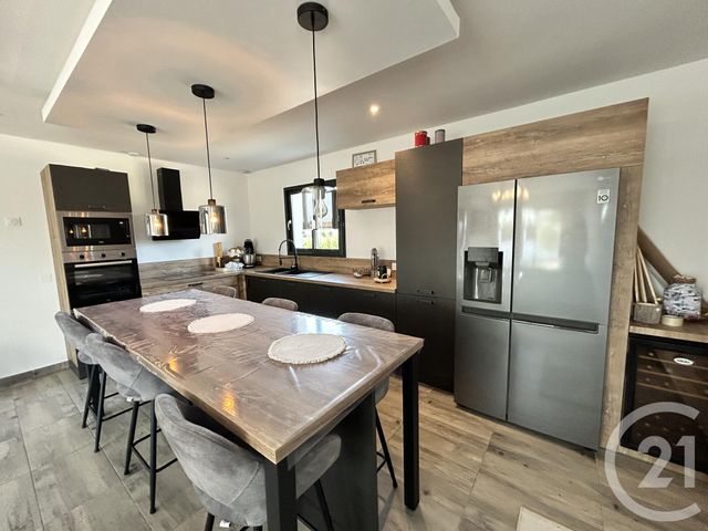 maison - ST PIERRE DU PALAIS - 17