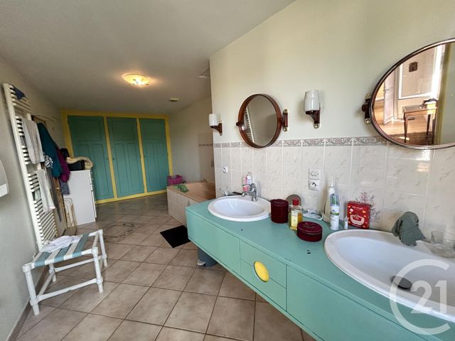 Maison &agrave; vendre - 8 pi&egrave;ces - 306,95 m2 - St Medard De Guizieres - 33 - AQUITAINE