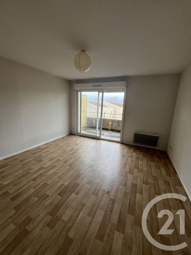 Appartement T2 &agrave; vendre - 2 pi&egrave;ces - 42,58 m2 - St Seurin Sur L Isle - 33 - AQUITAINE