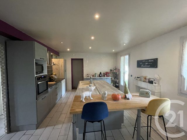 Maison &agrave; vendre - 8 pi&egrave;ces - 144 m2 - Les Eglisottes Et Chalaures - 33 - AQUITAINE