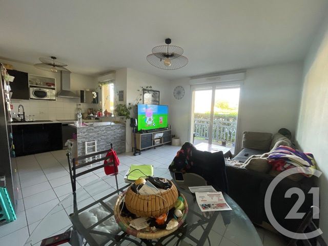 Appartement F3 à vendre - 3 pièces - 58 m2 - Cavignac - 33 - AQUITAINE