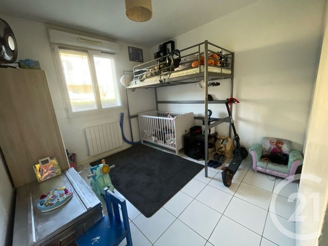 Appartement F3 à vendre - 3 pièces - 58 m2 - Cavignac - 33 - AQUITAINE