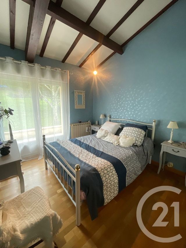 Maison &agrave; vendre - 4 pi&egrave;ces - 124 m2 - Guitres - 33 - AQUITAINE