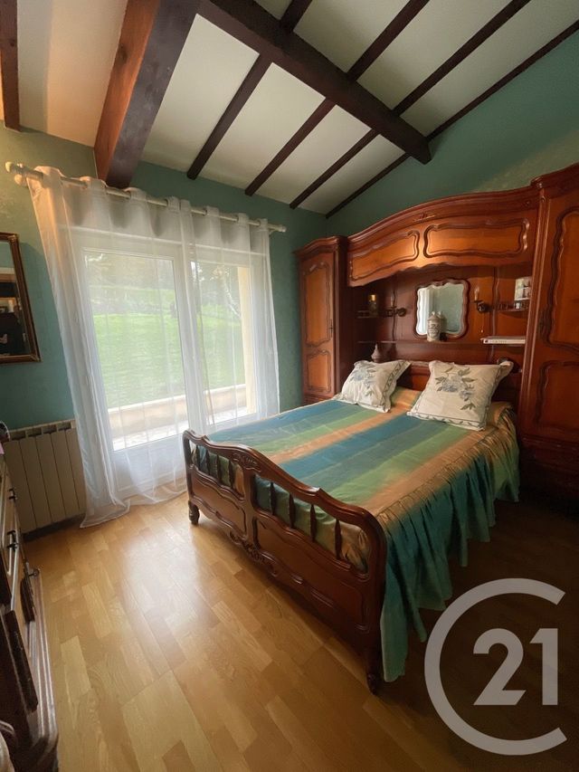 Maison &agrave; vendre - 4 pi&egrave;ces - 124 m2 - Guitres - 33 - AQUITAINE