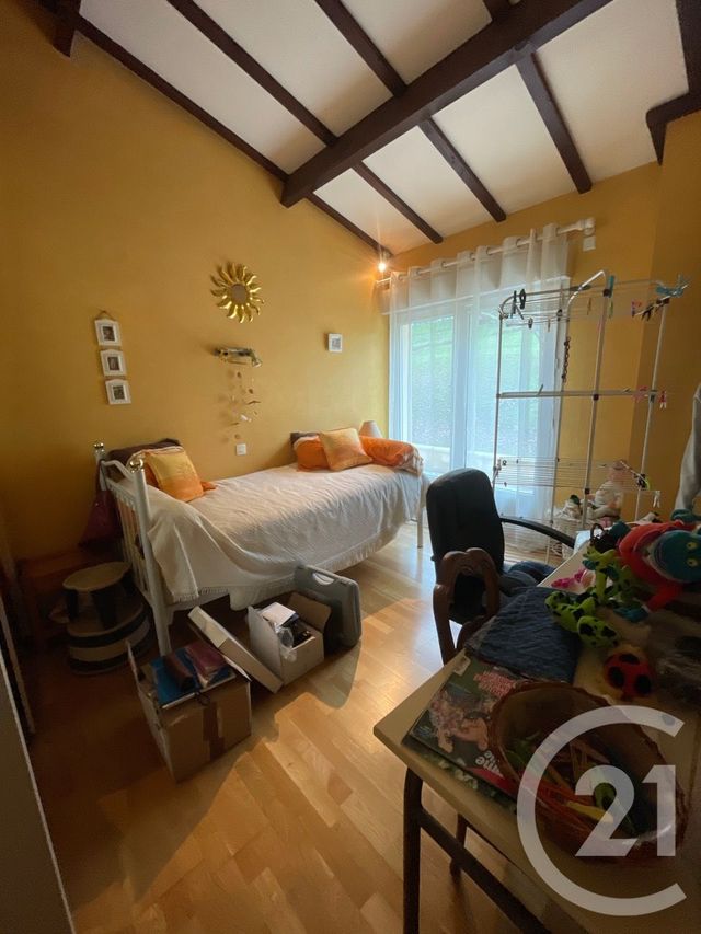 Maison &agrave; vendre - 4 pi&egrave;ces - 124 m2 - Guitres - 33 - AQUITAINE