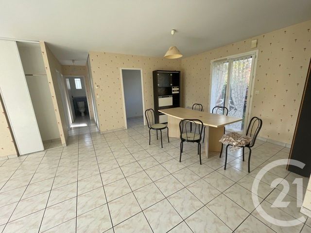 Maison &agrave; vendre - 3 pi&egrave;ces - 78,27 m2 - St Seurin Sur L Isle - 33 - AQUITAINE