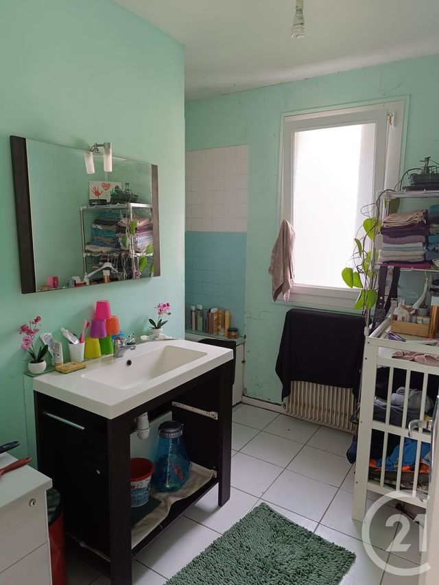 Maison &agrave; vendre - 4 pi&egrave;ces - 74,19 m2 - Les Artigues De Lussac - 33 - AQUITAINE