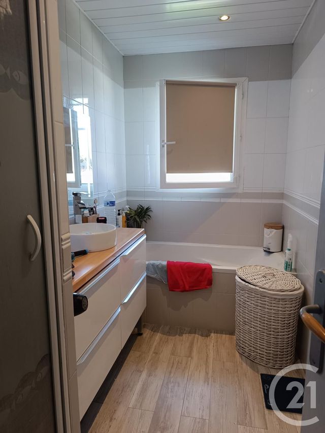 Maison &agrave; vendre - 5 pi&egrave;ces - 93 m2 - Abzac - 33 - AQUITAINE