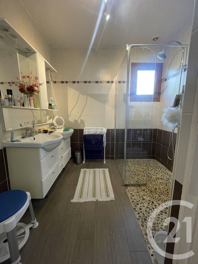 Maison &agrave; vendre - 5 pi&egrave;ces - 147 m2 - St Martin De Laye - 33 - AQUITAINE